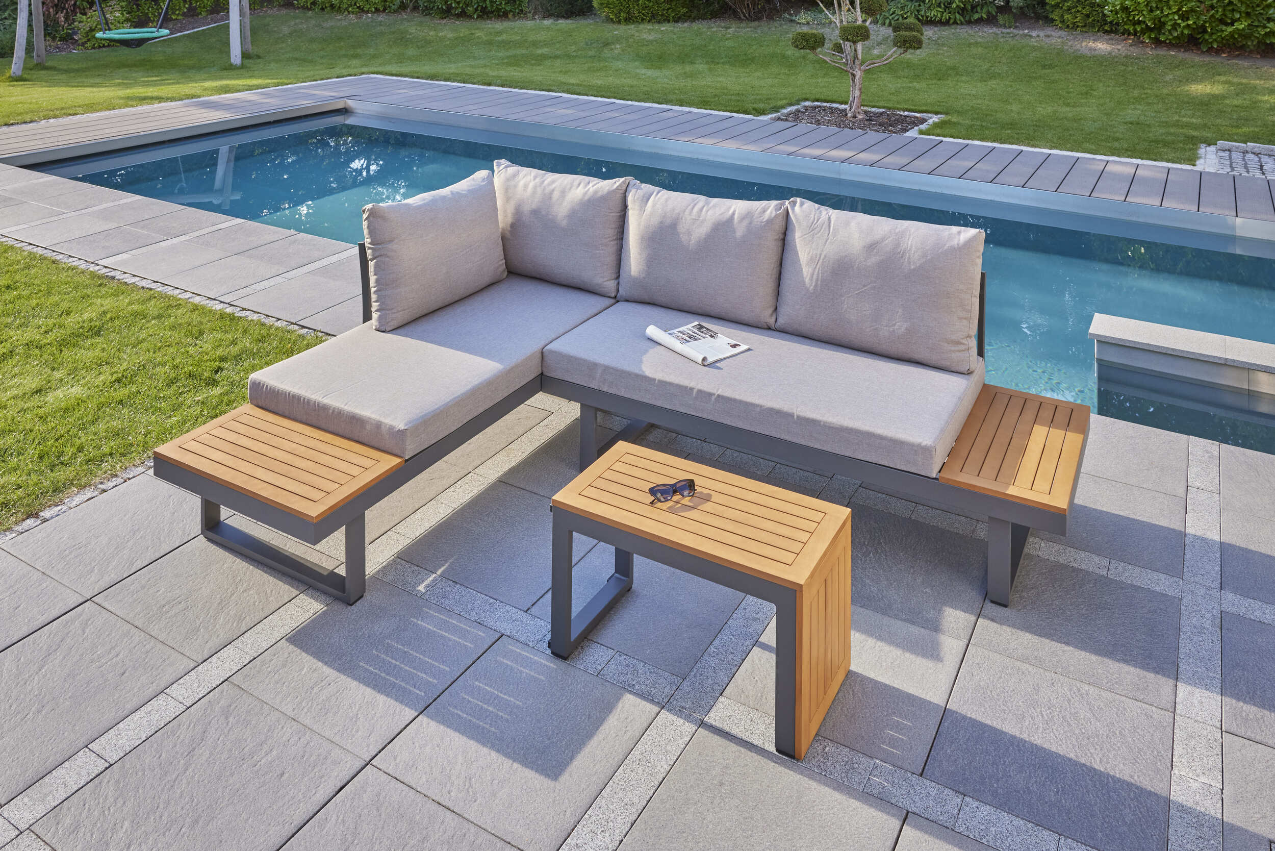Gartenlounge Loungeset Ecksofa Nairobi Aluminium Akazie anthrazit